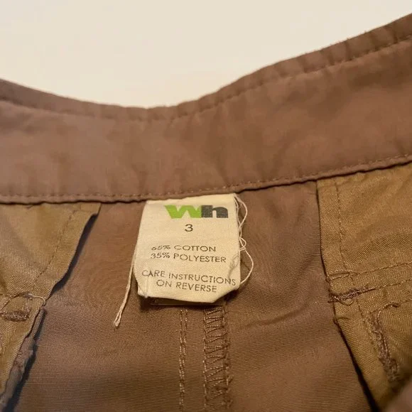 Floral Embroidered Capri - Picture 6 of 7